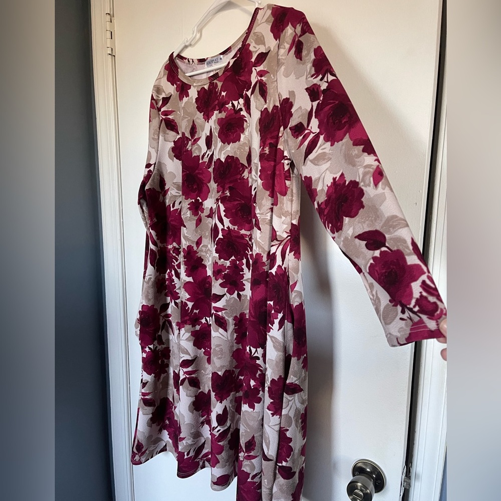 3/4 sleeve swing dress with pockets